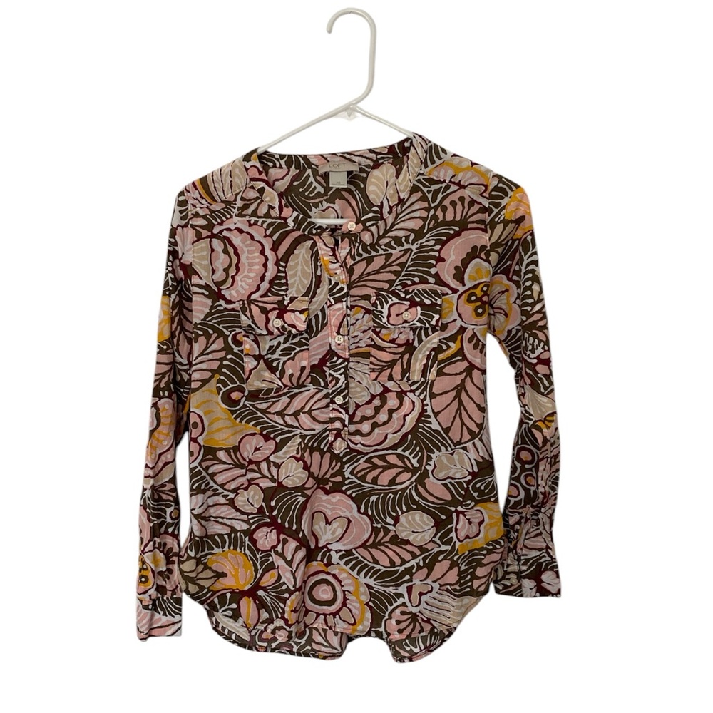 LOFT Outlet Blouse size XS Pink floral tropical pattern